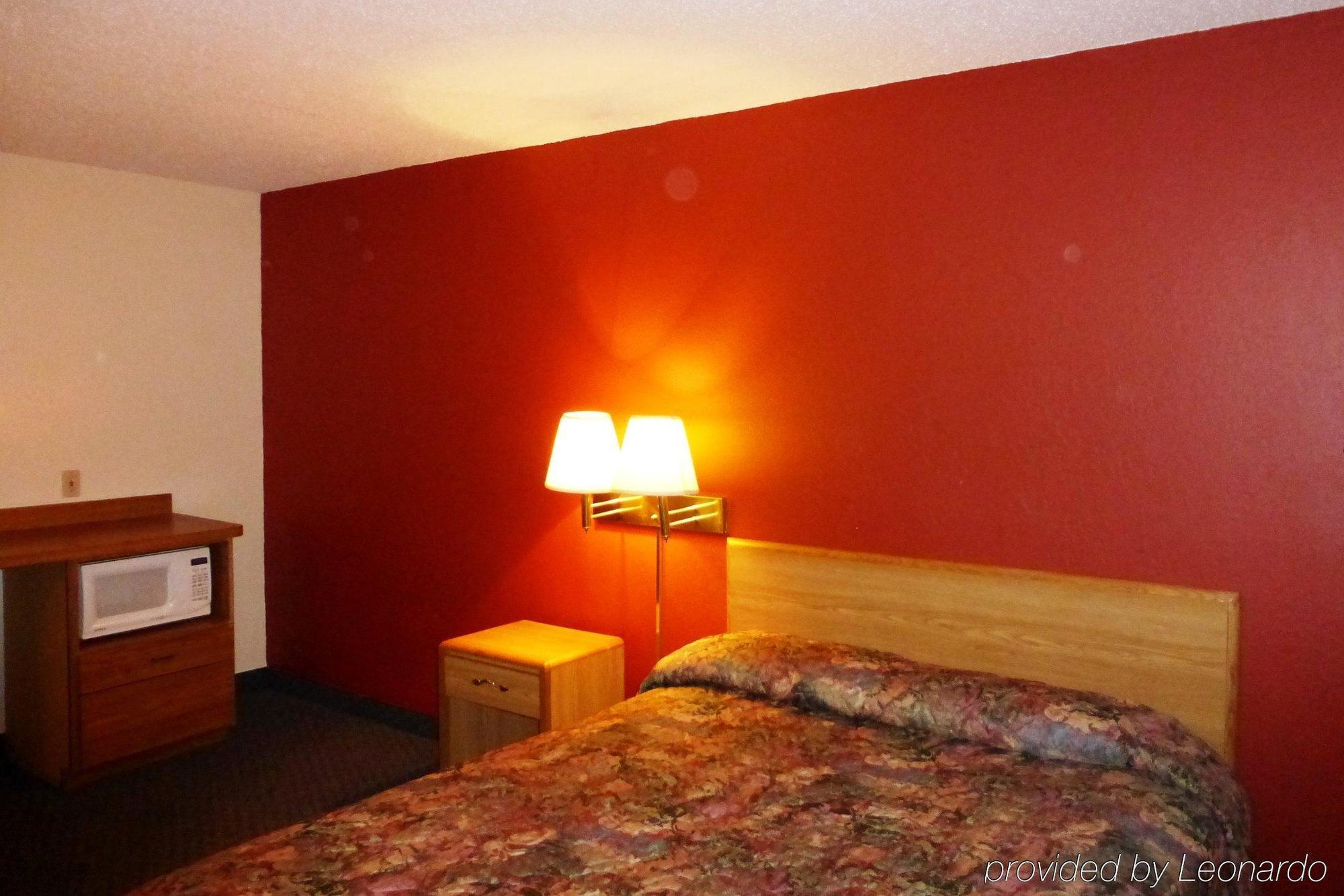 Norwood Inn And Suites - Minneapolis-St Paul روزفيل المظهر الخارجي الصورة