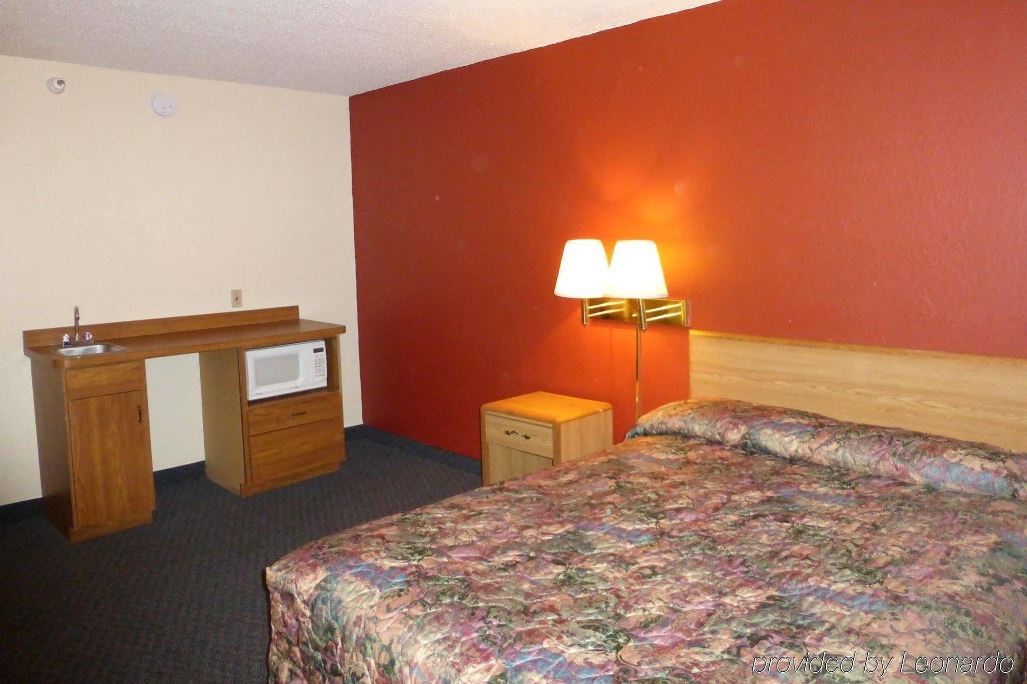 Norwood Inn And Suites - Minneapolis-St Paul روزفيل المظهر الخارجي الصورة