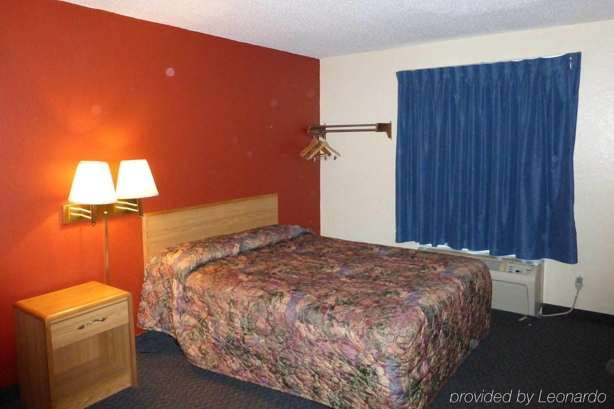 Norwood Inn And Suites - Minneapolis-St Paul روزفيل المظهر الخارجي الصورة