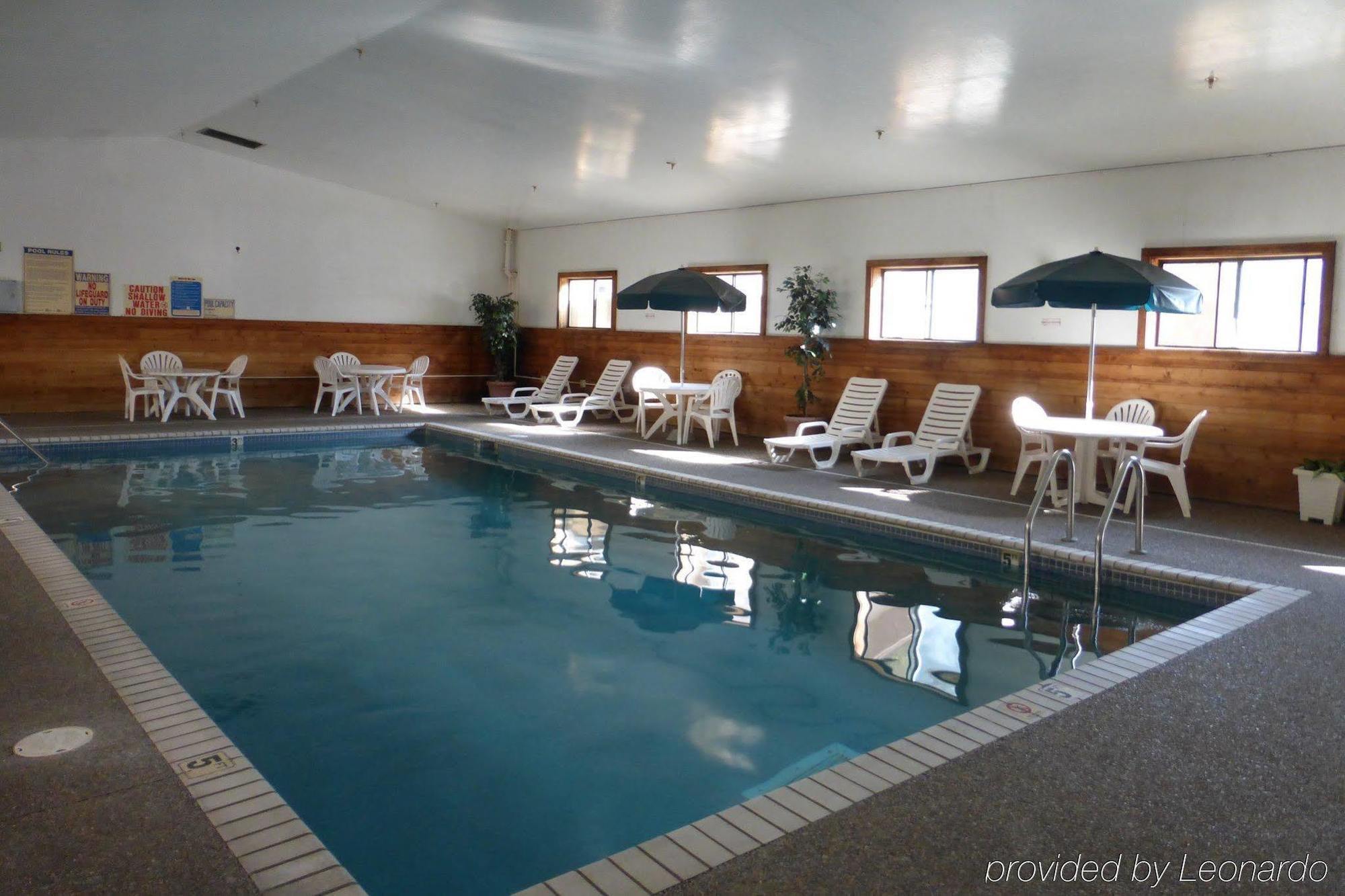 Norwood Inn And Suites - Minneapolis-St Paul روزفيل المظهر الخارجي الصورة
