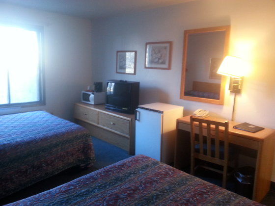 Norwood Inn And Suites - Minneapolis-St Paul روزفيل الغرفة الصورة