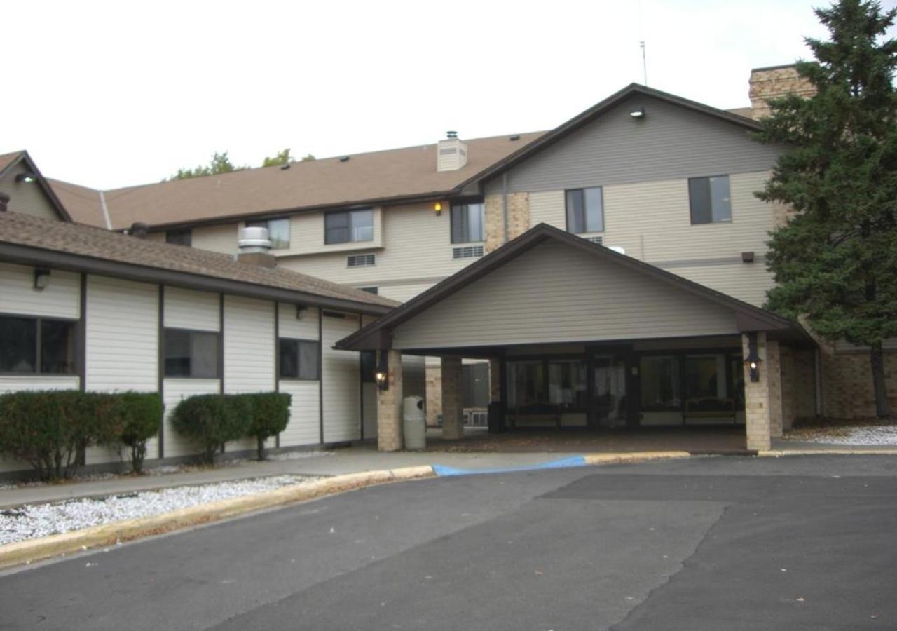 Norwood Inn And Suites - Minneapolis-St Paul روزفيل المظهر الخارجي الصورة